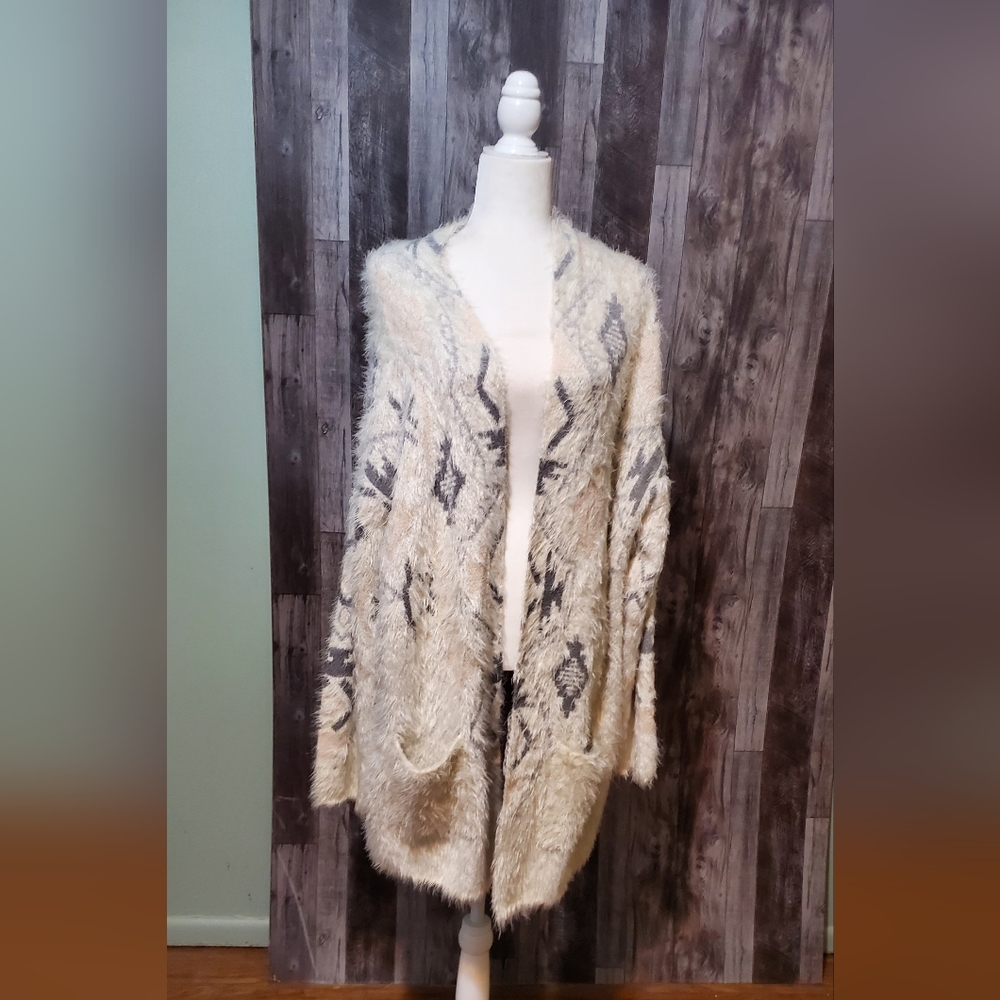 Elegant Cream and Gray Women's  Sweater.
